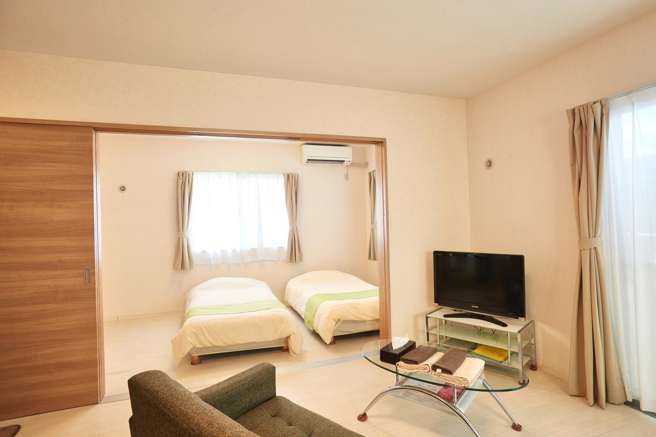 Rainbow Terrace Ginowan Appartement Buitenkant foto