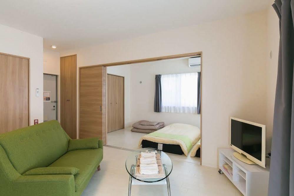 Rainbow Terrace Ginowan Appartement Buitenkant foto