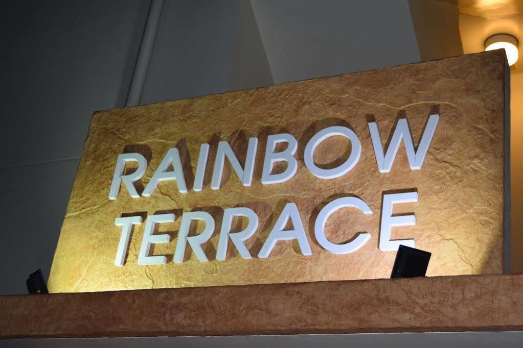 Rainbow Terrace Ginowan Appartement Buitenkant foto